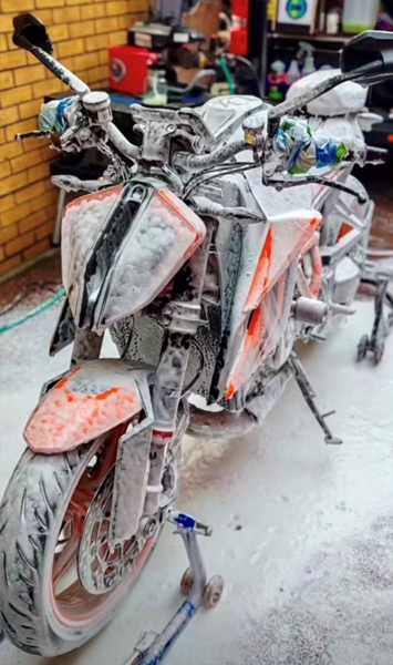 Motorbike - Deep Clean and Polish